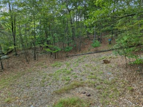 Stonehedge Way West Milford NJ 07480