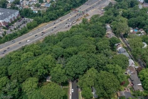 39 Forest Drive Bloomfield NJ 07003