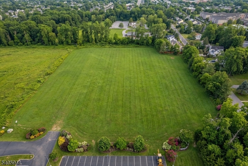 Woodside Lane Bridgewater NJ 08807