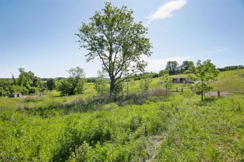 37 Swayze Mill Road Hope NJ 07825
