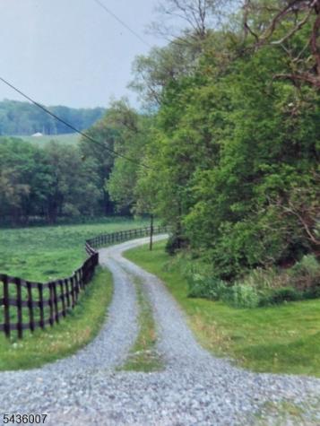 37 Swayze Mill Road Hope NJ 07825