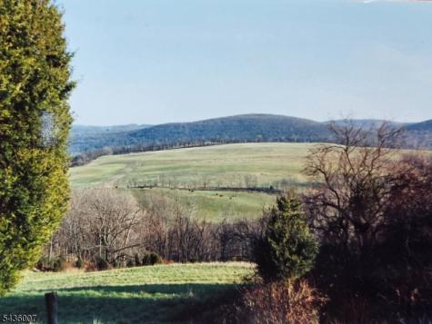 37 Swayze Mill Road Hope NJ 07825