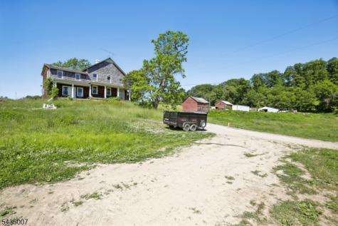 37 Swayze Mill Road Hope NJ 07825