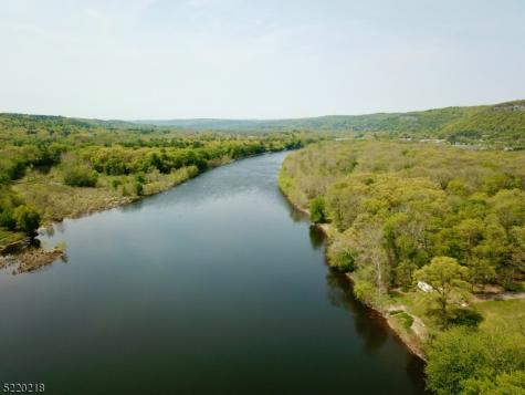 74 River Road Montague NJ 07827