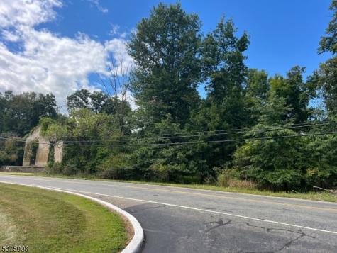 69 Baptist Church Road Union NJ 08802