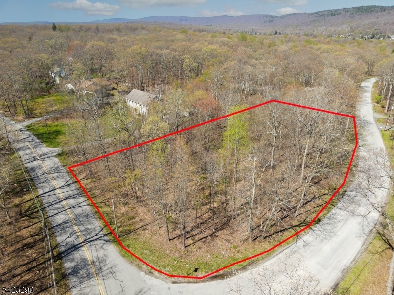 51 E Shore Lake Owassa Road Frankford NJ 07826