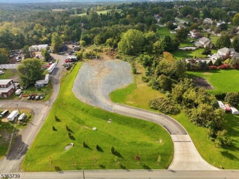 210 Belview Road Lopatcong NJ 08865