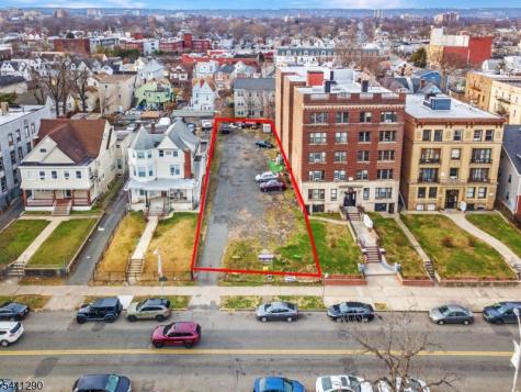 238 Roseville Avenue Newark NJ 07107
