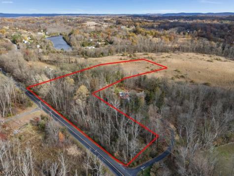 143 Vail Road Knowlton NJ 07832