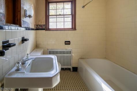 65 Hillcrest Road Warren NJ 07059