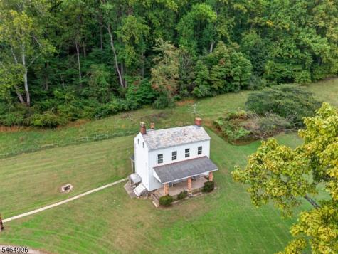 170 Church Road Holland NJ 08848