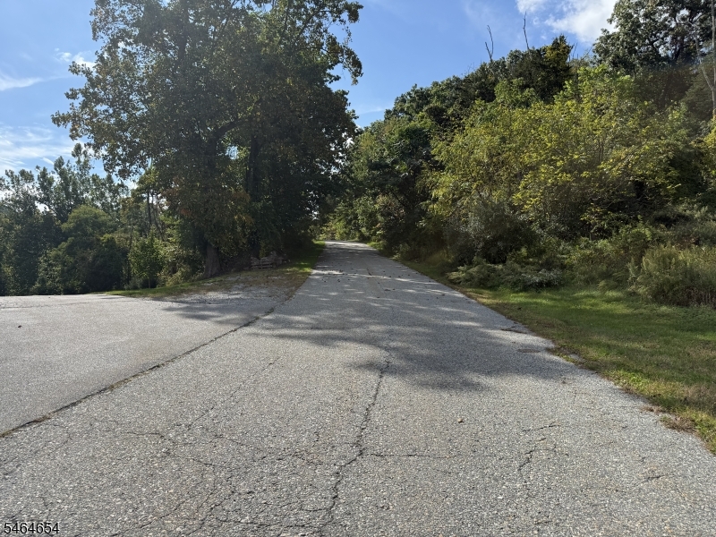 2 Vernon View Drive West Vernon NJ 07418