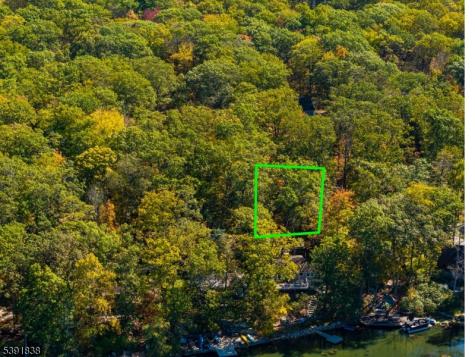 2011 Lakeside Drive Vernon NJ 07422