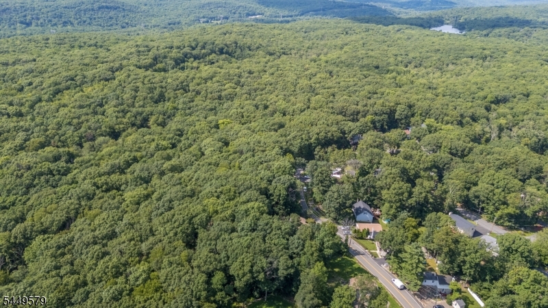 782 Brooklyn Mountain Road Hopatcong NJ 07843