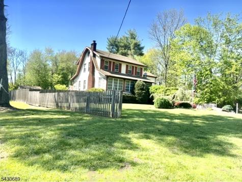 52 Passaic Avenue Livingston NJ 07039