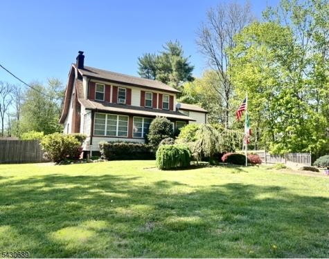 52 Passaic Avenue Livingston NJ 07039