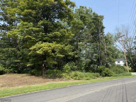 15 Bernard Drive Andover NJ 07860