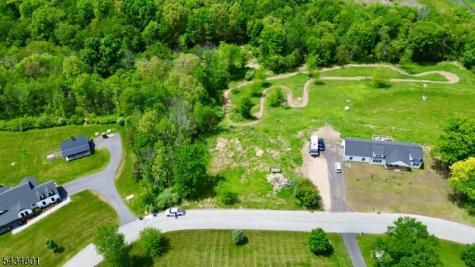 22 Estell Drive Hardyston NJ 07416