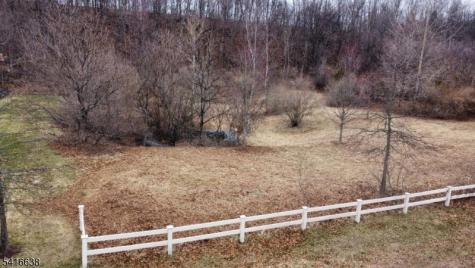 11 Lackawanna Drive Frelinghuysen NJ 07860