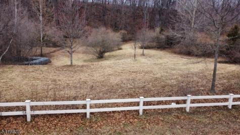 11 Lackawanna Drive Frelinghuysen NJ 07860