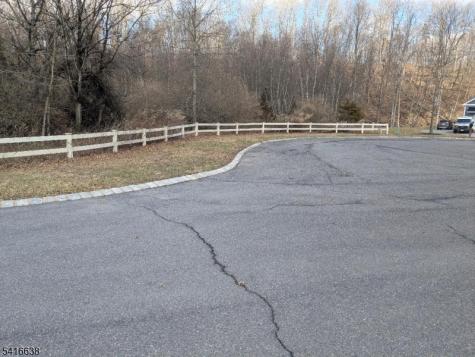 11 Lackawanna Drive Frelinghuysen NJ 07860