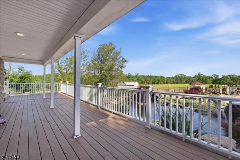 72 Pond Lane Holland NJ 08848