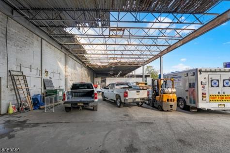 10 Park Avenue East Orange NJ 07017