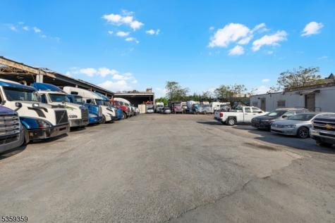 10 Park Avenue East Orange NJ 07017