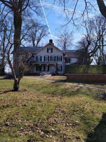 184 State Hwy34 Holmdel NJ 07733