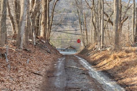 2046 Macopin Road West Milford NJ 07480