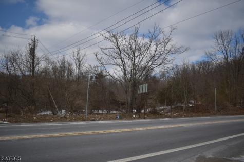13 Lakeside West Milford NJ 07421
