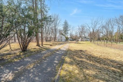 510 W Saddle River Road Ridgewood Village NJ 07450