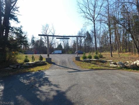 2 Davon Lane Hardyston NJ 07419
