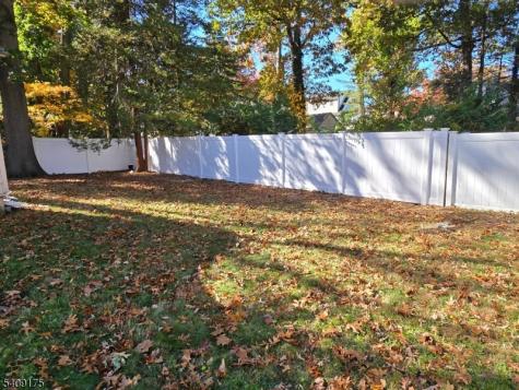 679 Haxtun Avenue City Of Orange NJ 07050
