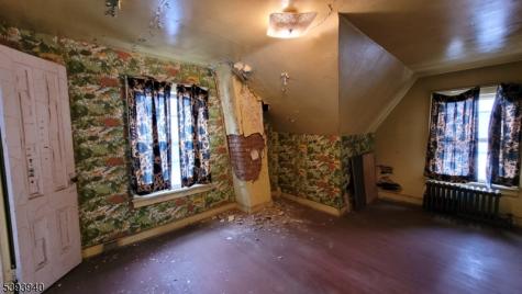 221 Spring Street Paterson NJ 07503