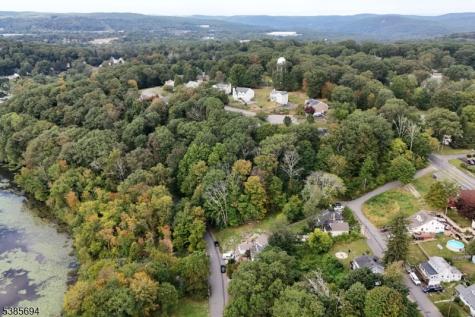 2 Robert Place Stanhope NJ 07874