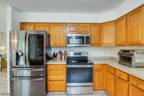 2 Oak Street Newton NJ 07860