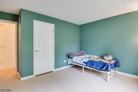 2 Oak Street Newton NJ 07860