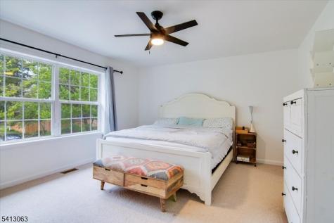 2 Oak Street Newton NJ 07860