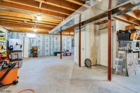 2 Oak Street Newton NJ 07860