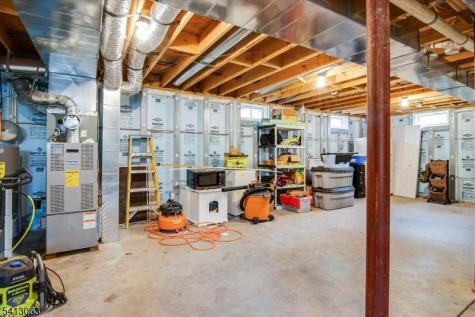 2 Oak Street Newton NJ 07860