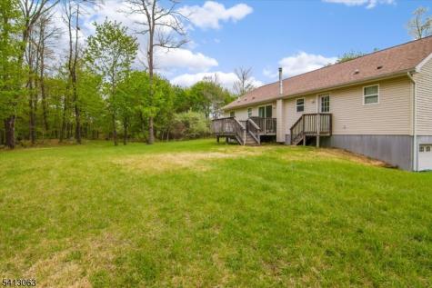 2 Oak Street Newton NJ 07860