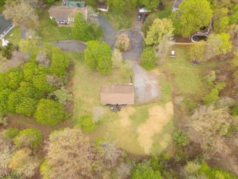 2 Oak Street Newton NJ 07860