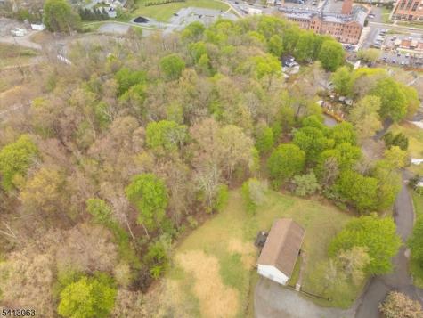 2 Oak Street Newton NJ 07860