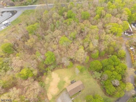 2 Oak Street Newton NJ 07860