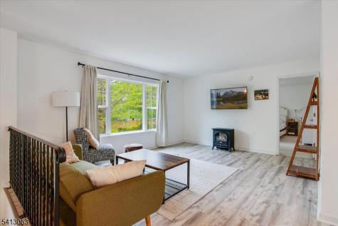 2 Oak Street Newton NJ 07860