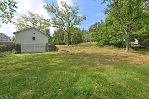 235 Wearimus Road Hohokus NJ 07423