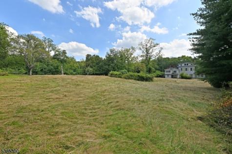 235 Wearimus Road Hohokus NJ 07423