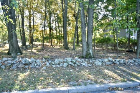 492 Manchester Avenue North Haledon NJ 07508