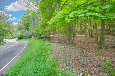 51 Paulinskill Lake Road Fredon NJ 07860